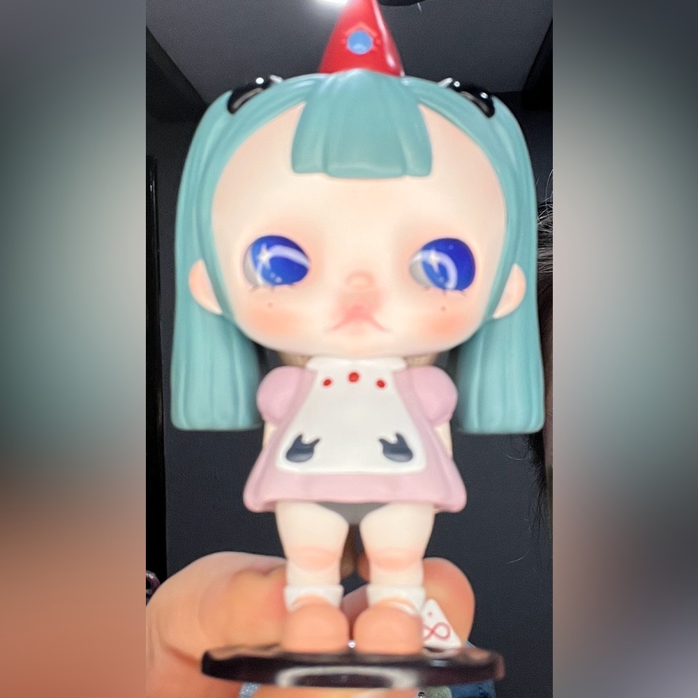 Tiny tiny, the prologue who are you puppet